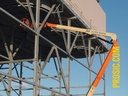 Plataforma Articulada 125 Pies, Combustión 1