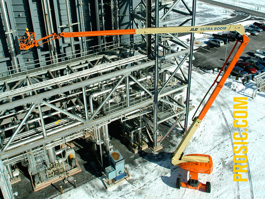 Plataforma Articulada 125 Pies, Combustión 3
